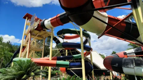 Cyclone no Lagoa Termas Parque: Alta Velocidade