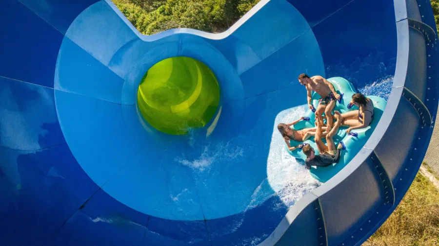 Imagem destauente: Quanto Custa o Ingresso do Hot Park? Guia de Preços